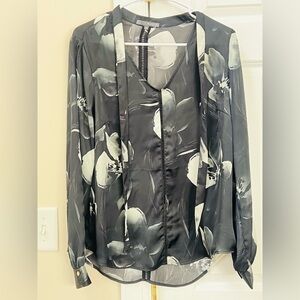 Matty M medium floral polyester blouse